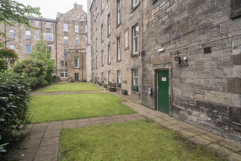 Fountain Court Apartments - Royal Garden EDI Buitenkant foto